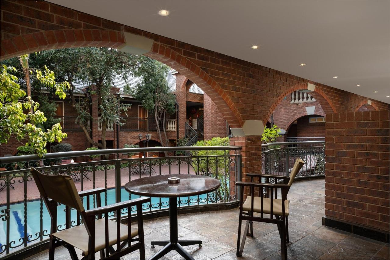 Premier Hotel Quatermain Johannesburg Ngoại thất bức ảnh