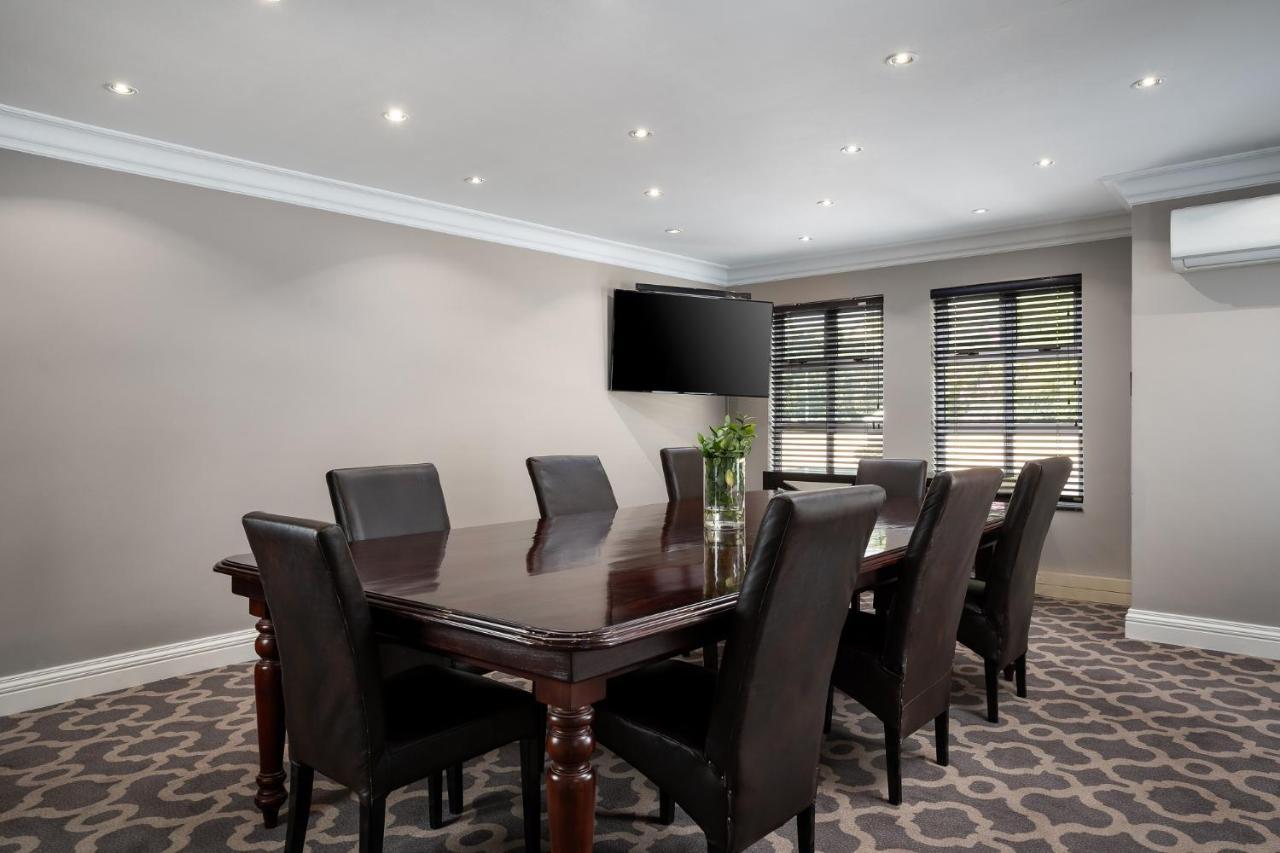 Premier Hotel Quatermain Johannesburg Ngoại thất bức ảnh