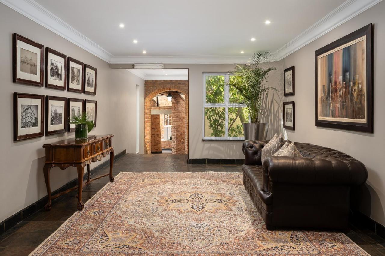 Premier Hotel Quatermain Johannesburg Ngoại thất bức ảnh